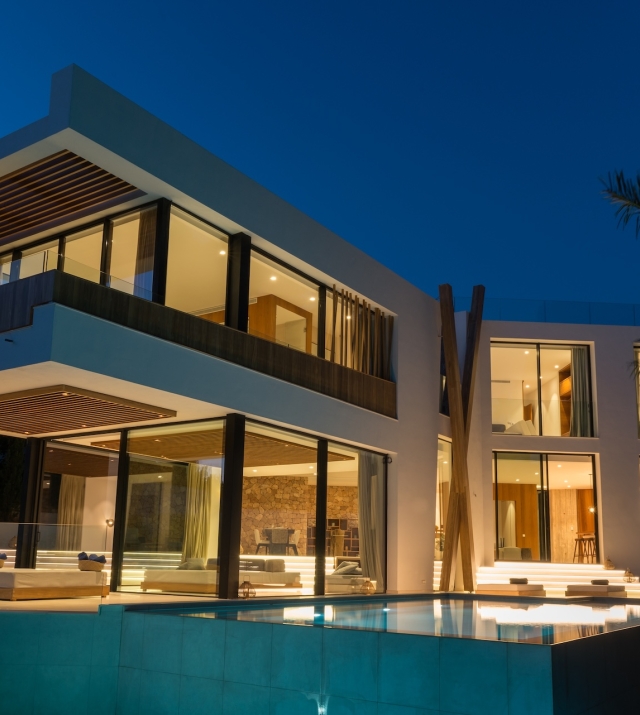 Resa Estates Villa Can Furnet ibiza night huse.jpg